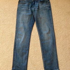 Men’s Outpost Makers 34x32 regular fit taper jeans.